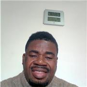 Sono insegnante di francese, sono laureato in lettera e contabiltà gesione, sono disponibile qualsiasi momento per dare una megliore lezione e parlare pochissimo tempo un buon francese. Resto in attesa di un vostro cordiale riscontro. 
Sinceri saluti 
Dis